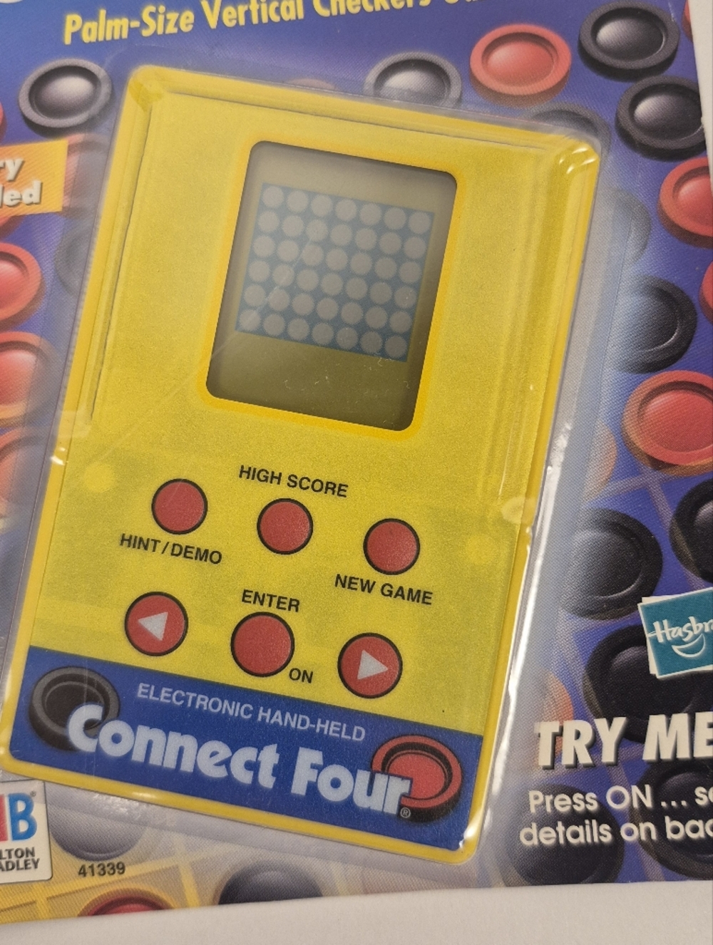 Vintage 1999 Connect Four Electronic Handheld Game Hasbro Milton Bradley NEW - Picture 2 of 4